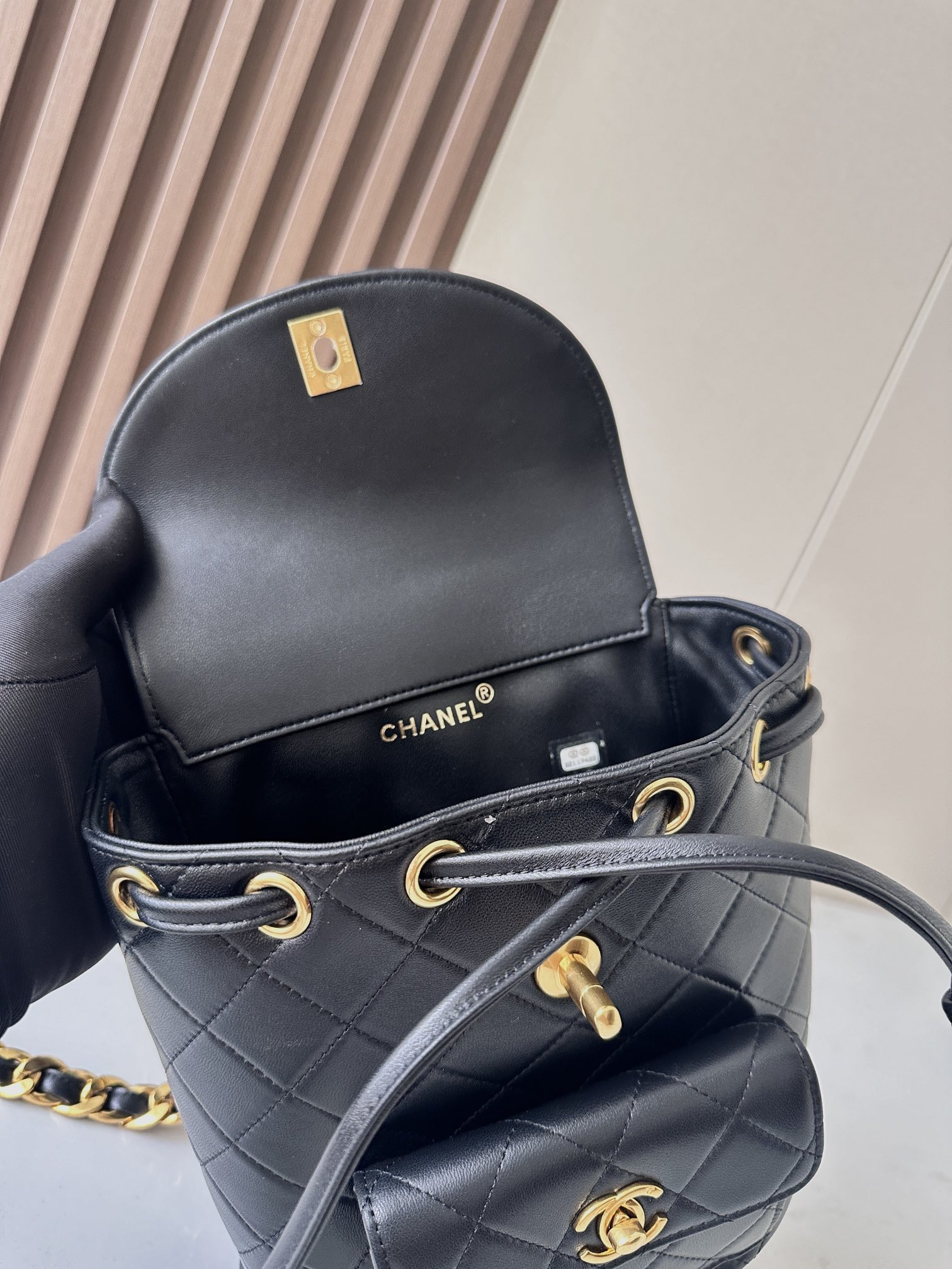 Ch*el backpack as2210 21x20.5x10cm