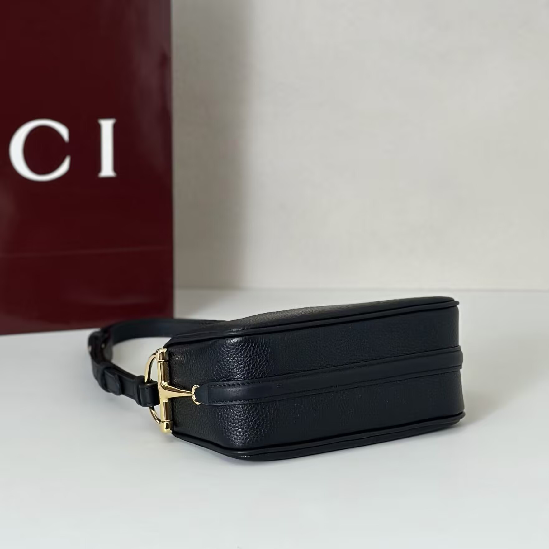G*u*i half horsebit mini bag 19.5x10x8cm