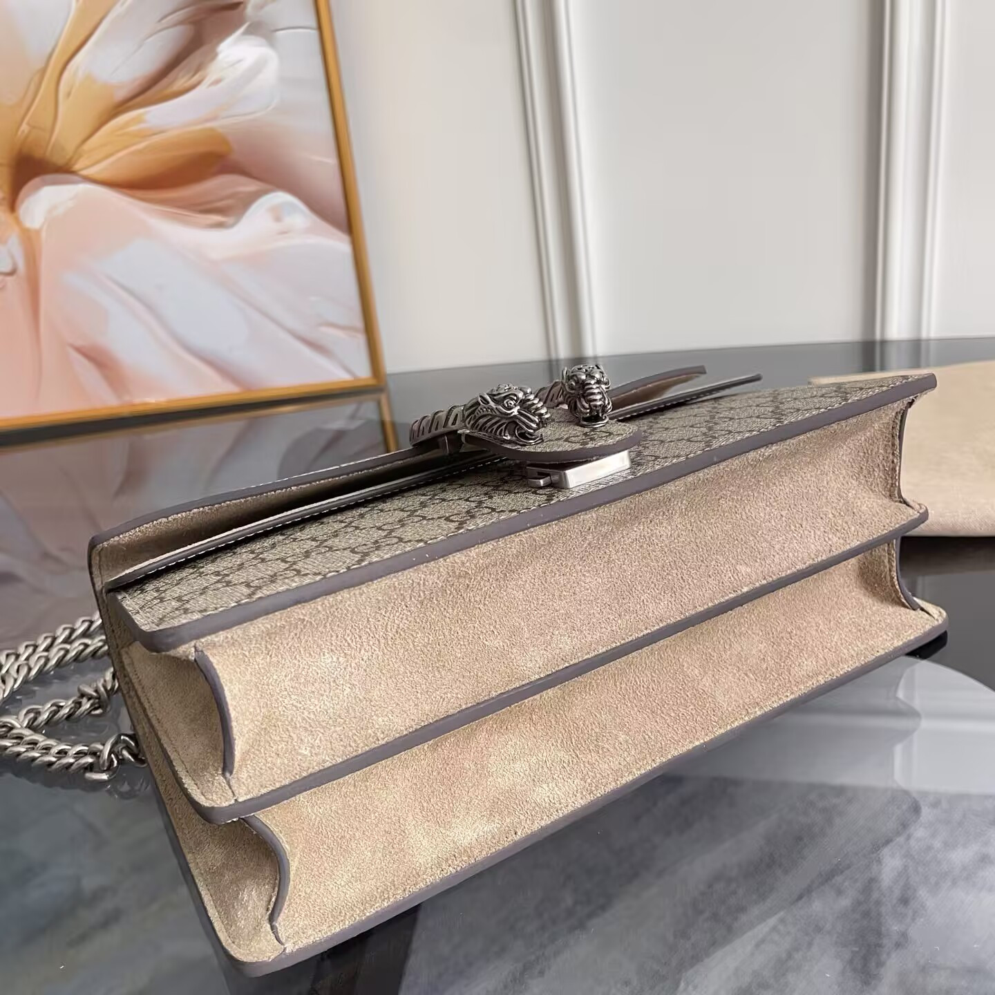 G*u*i dionysus small shoulder bag 28x18x9cm