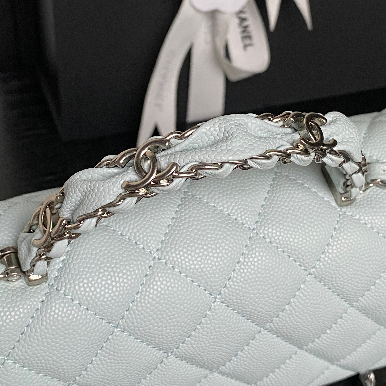 Ch*el flap bag with top handle as5702 22.5x13.5x6cm