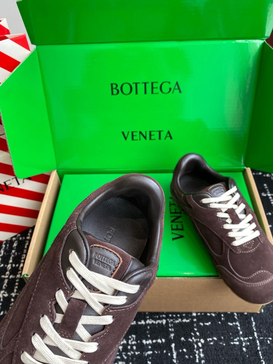 UA Bo*te*ga Ve*ne*ta Orbit Flash Sneaker