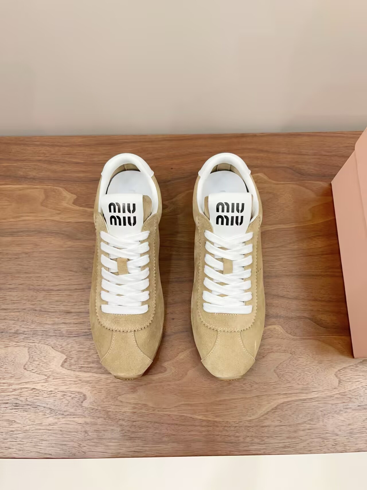 ua M1v M1v plume sneakers