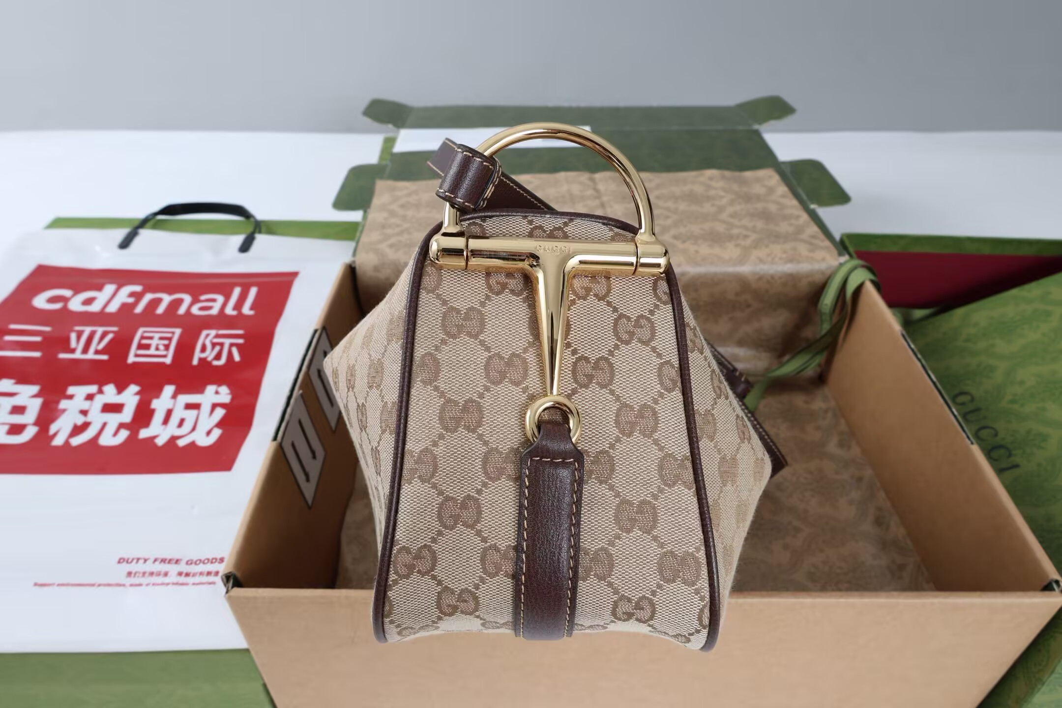 G*u*i half horsebit medium shoulder bag without box 31.5x17x12cm