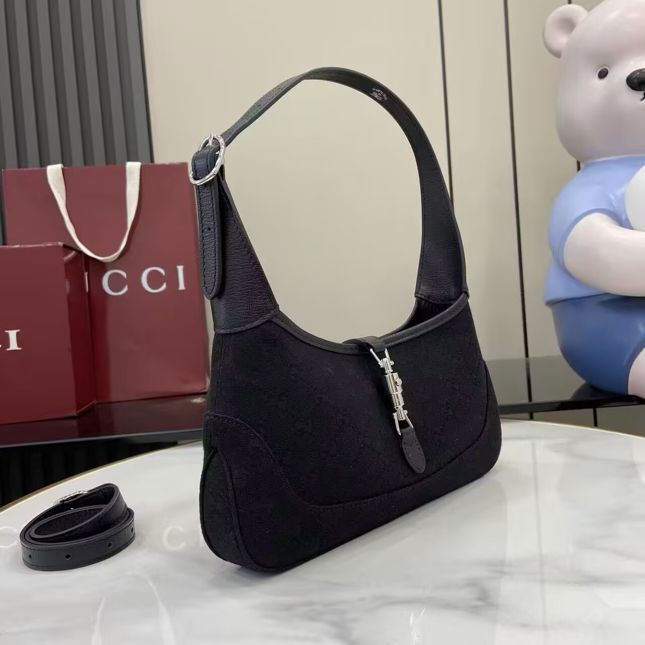 G*u*i jackie slim small shoulder bag 27x13x6cm