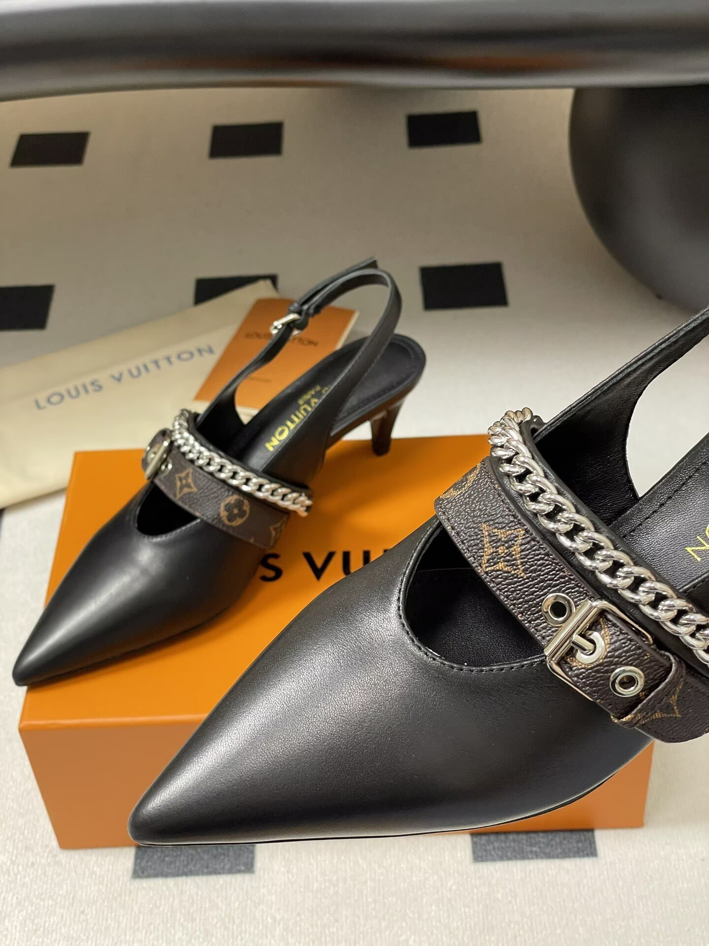 UA LV Vibe Slingback