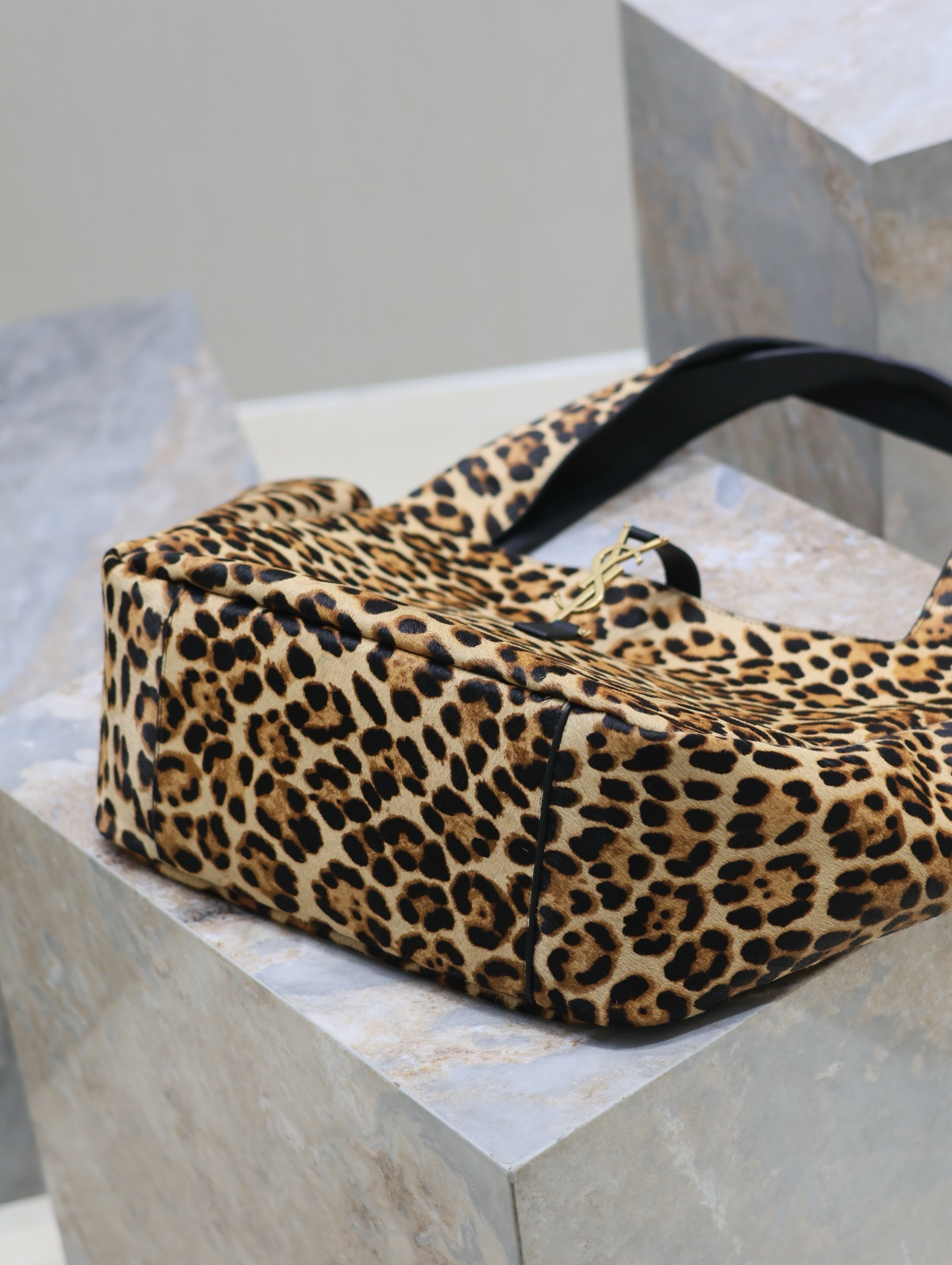 Y*L le 5 À 7 bea 50×28×18cm