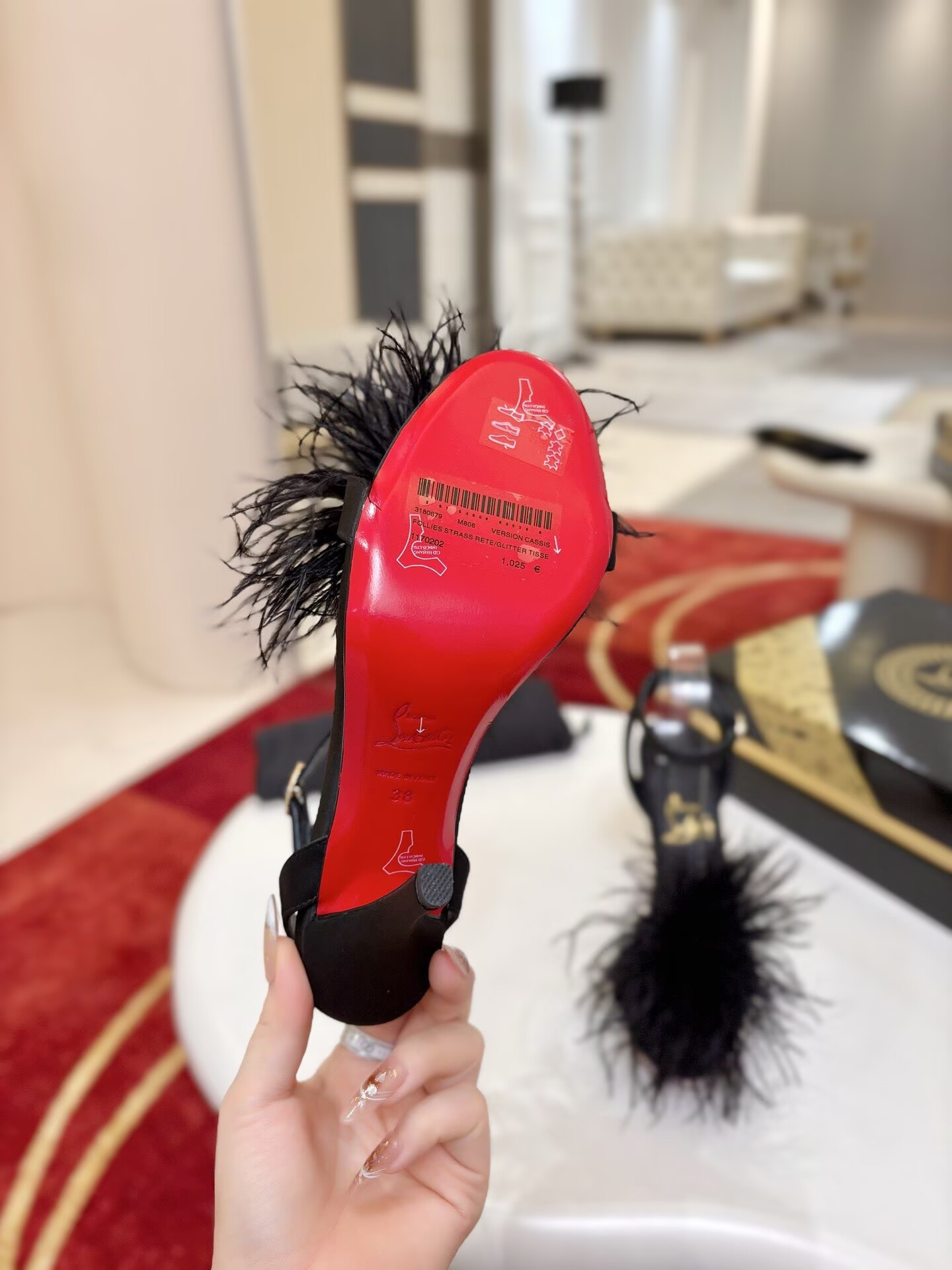 ua Ch**an louboutin patapompom sandals