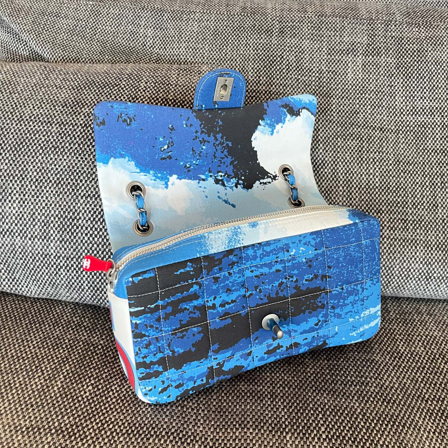 Ch*el surf line flap bag 25x15x6cm