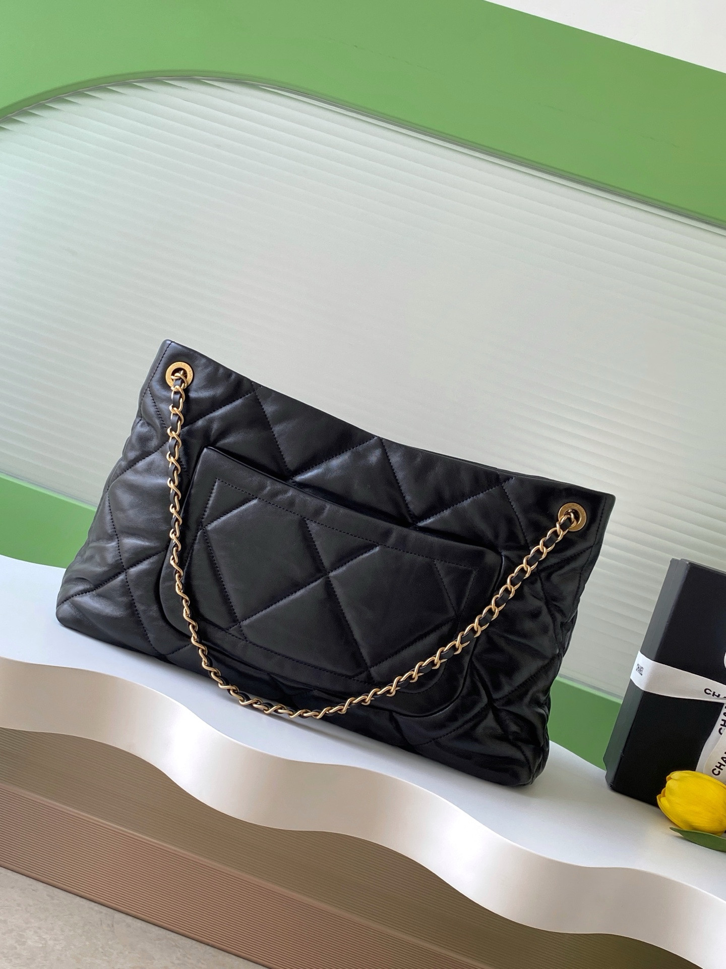 Ch*el 25k hobo shopping bag 26x38x11cm
