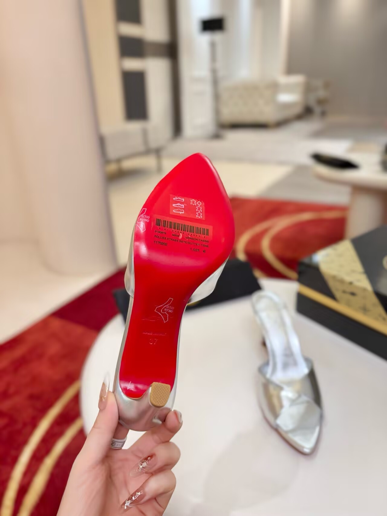 ua Ch**an louboutin me dolly mules 8.5cm heel