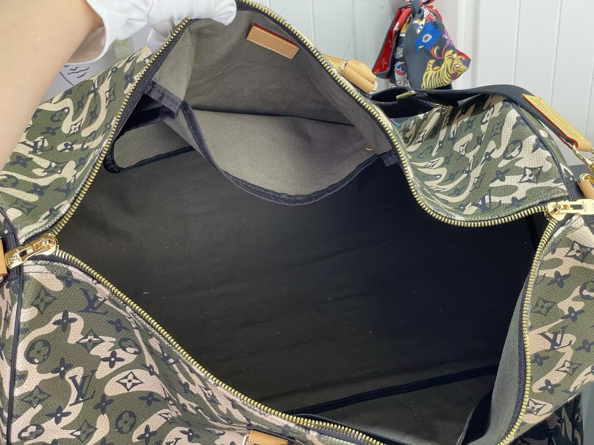 LV x TM Keepall Bandoulière 55 M95774 55x31x26cm