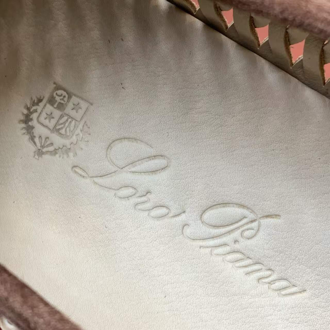ua L**o p*ana summer charms walk loafer