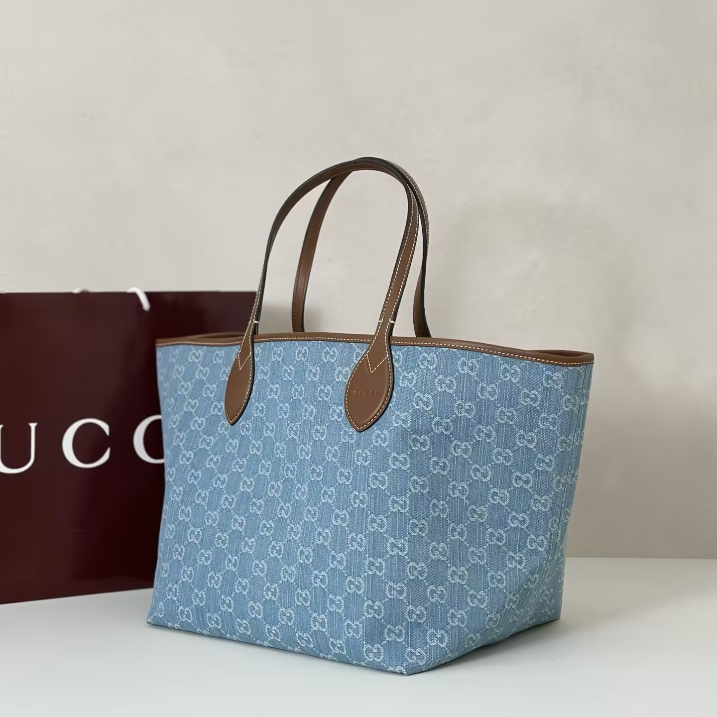 G*u*i totissima tote bag 30.5x28x27cm