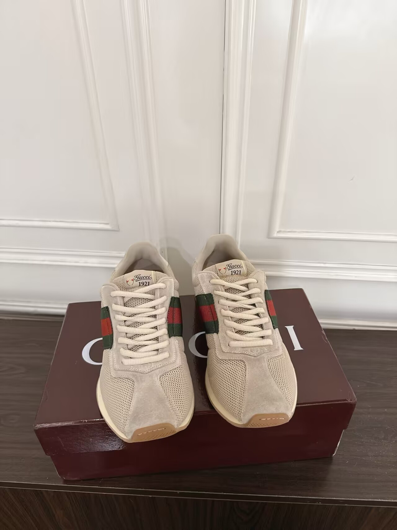 ua G*u*i tempo sneaker