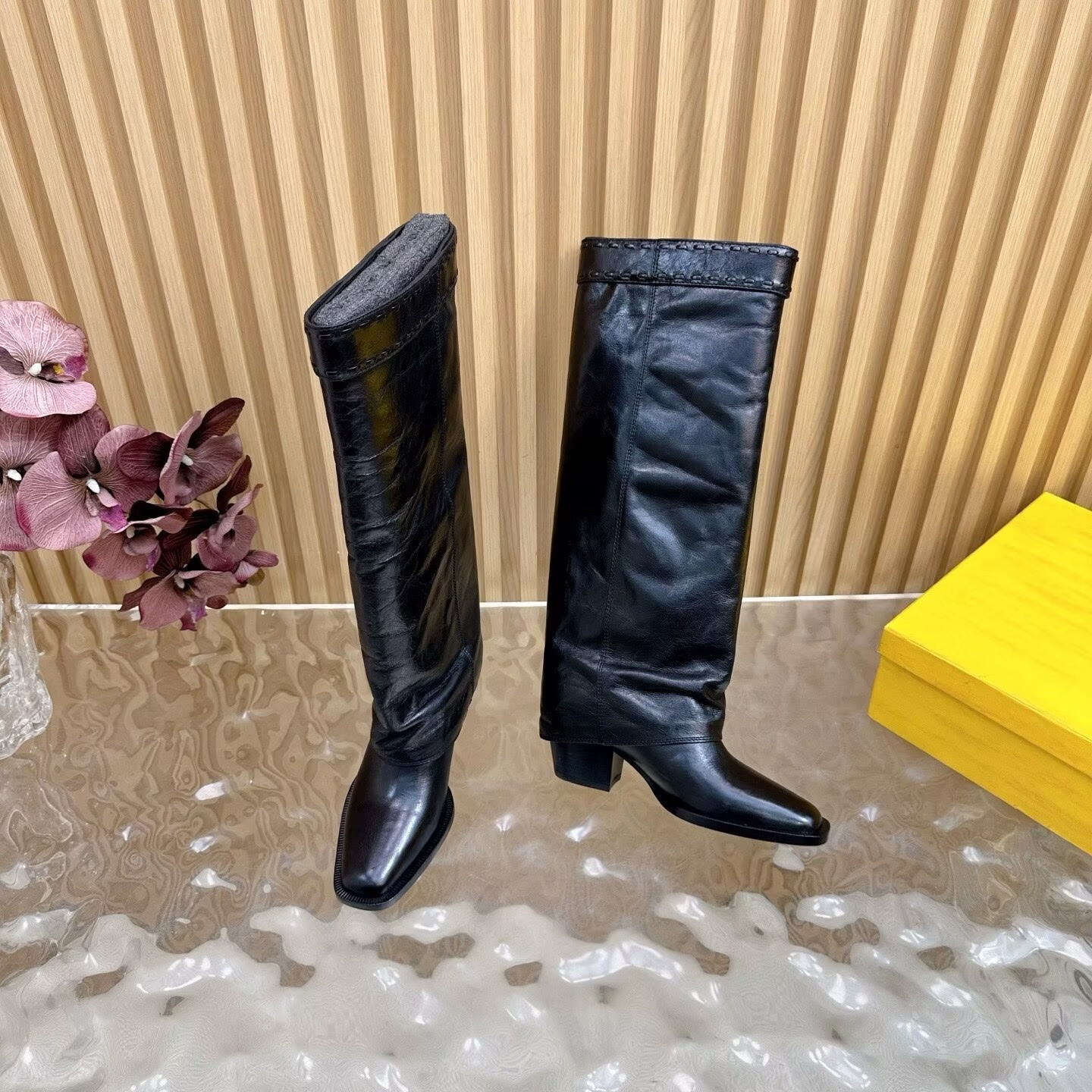 ua F**di boots