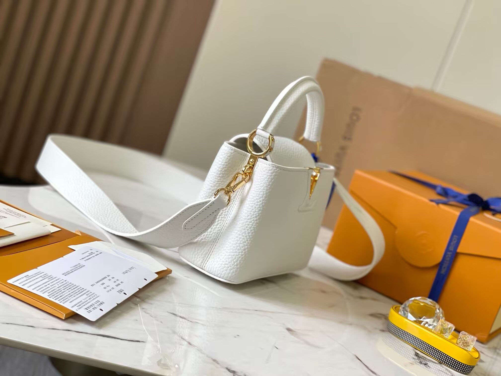 LV Capucines Mini M24733 21x14x8cm
