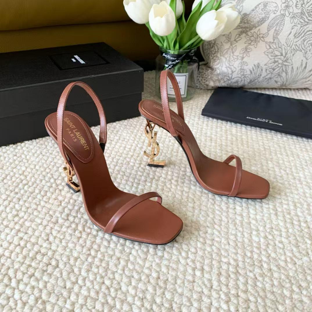 ua Y*L opyum sandals