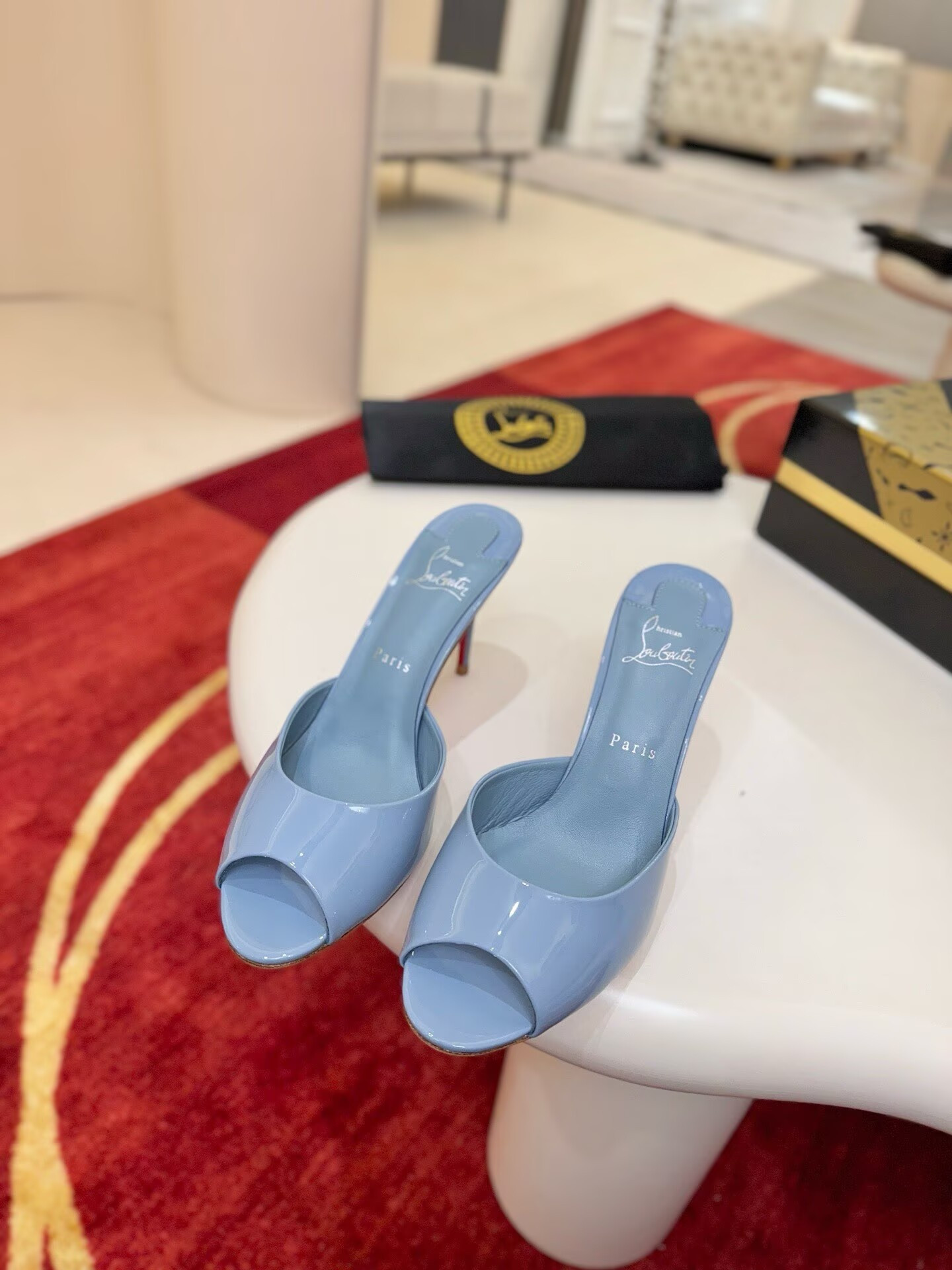 ua Ch**an louboutin me dolly mules