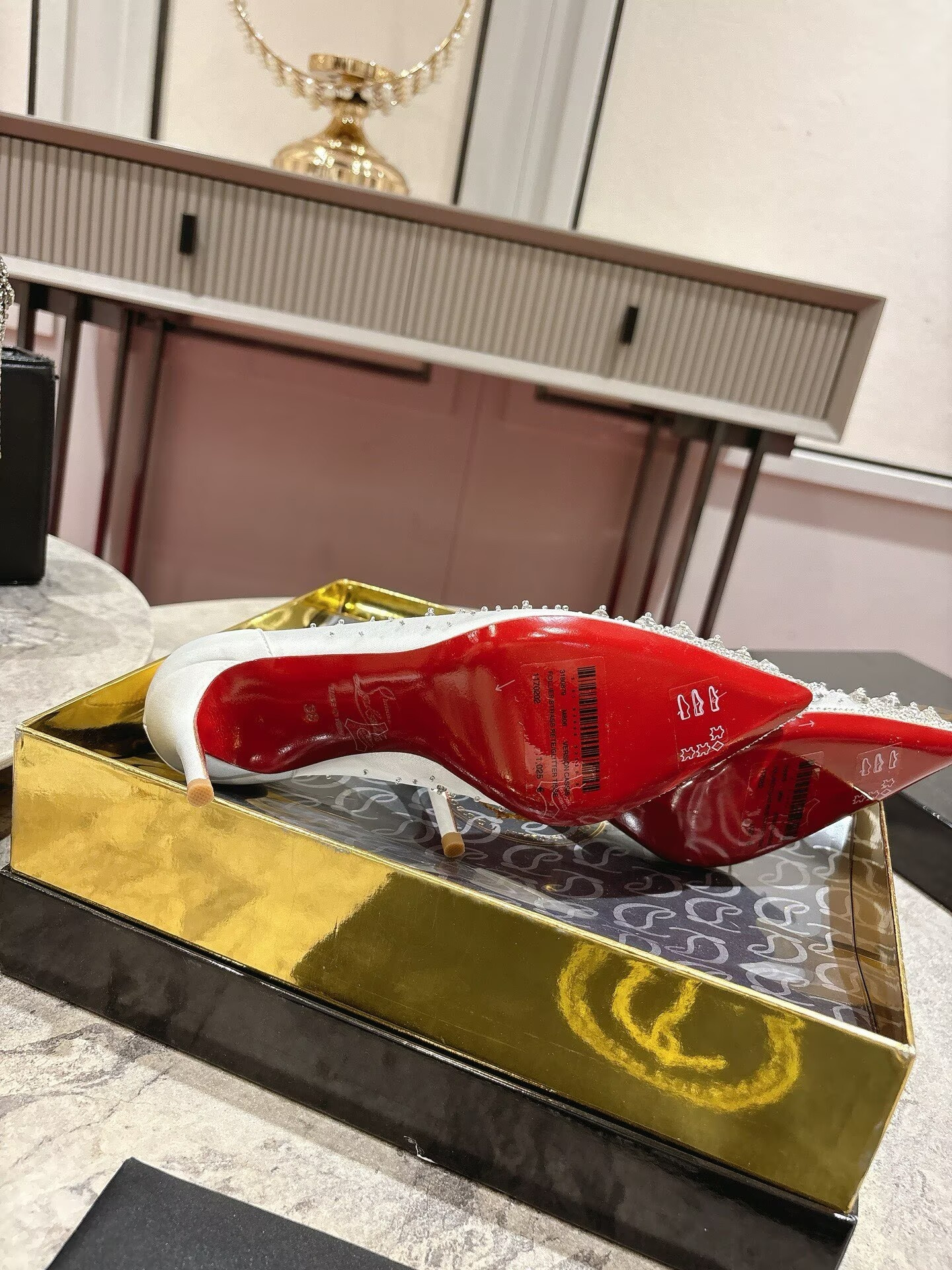 ua Ch**an louboutin miss z sparkling pumps