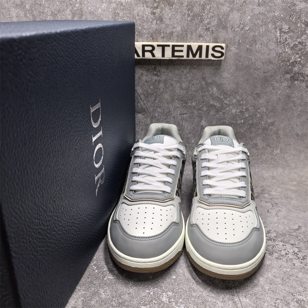 UA D*0r Sneaker