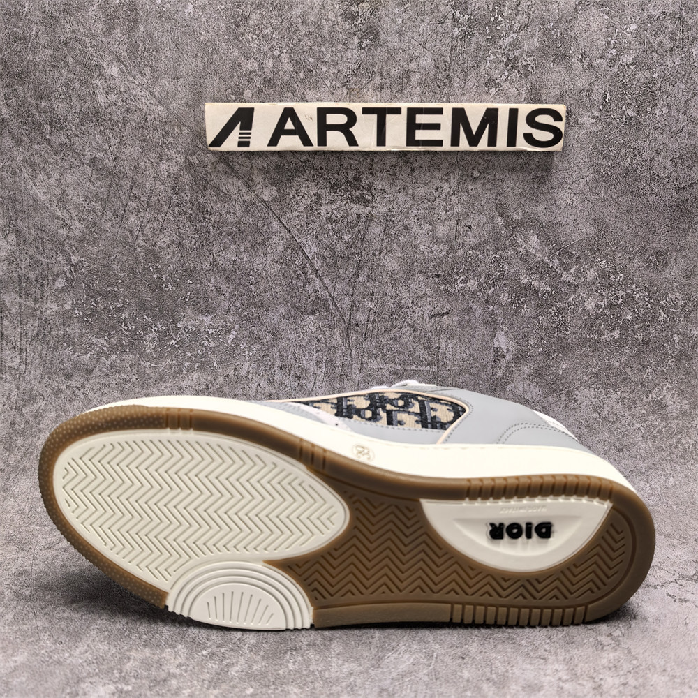 UA D*0r Sneaker