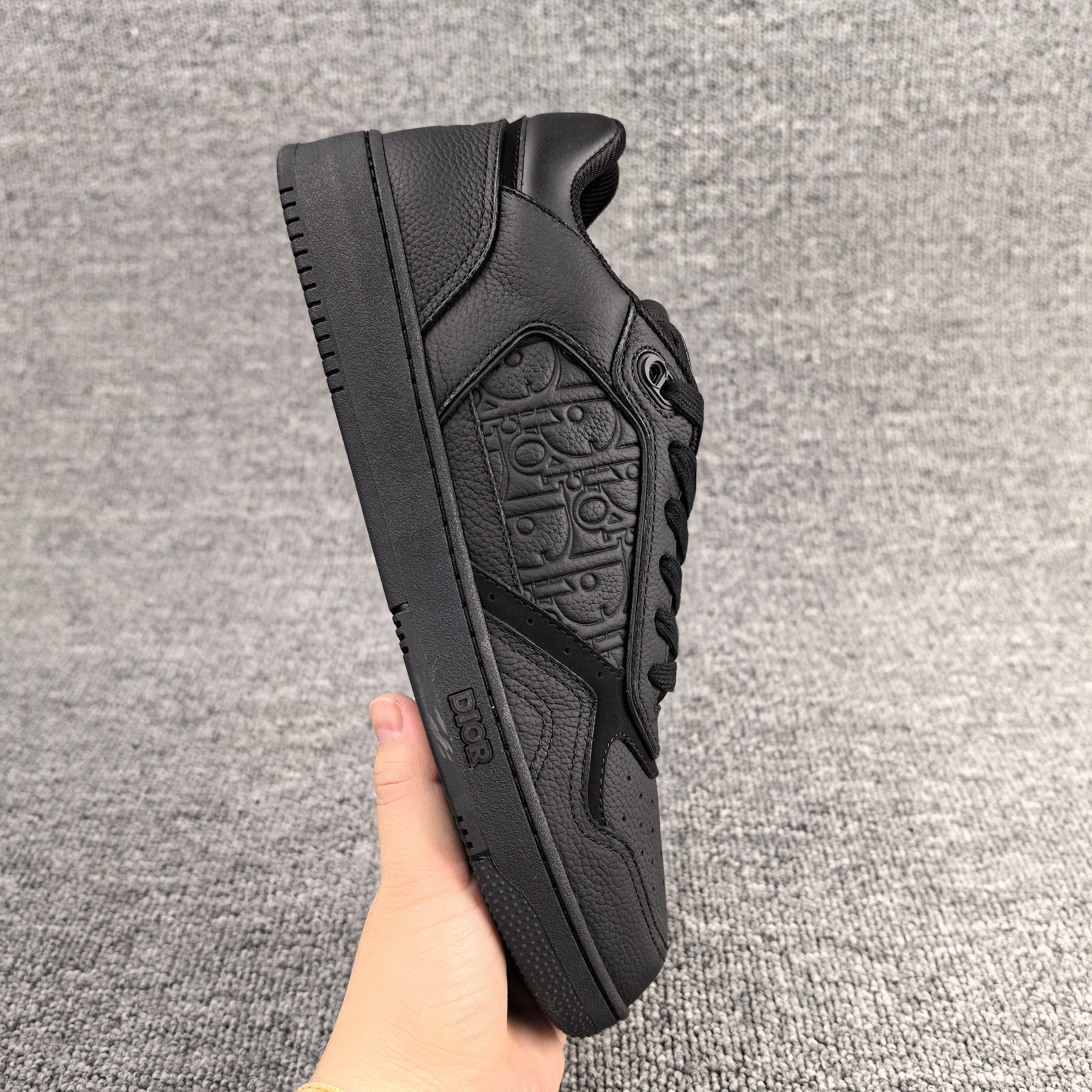 UA D*0r Sneaker