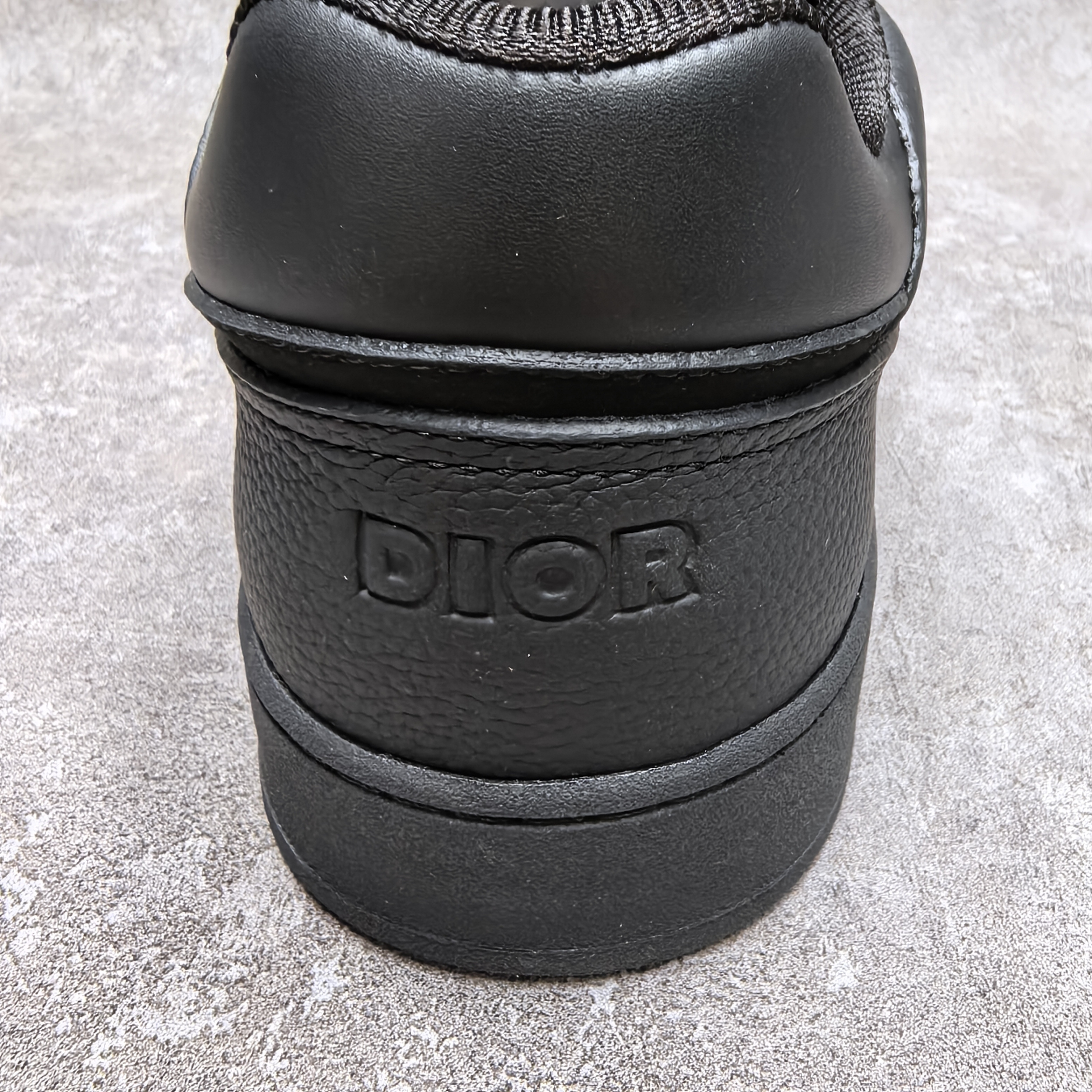 UA D*0r Sneaker