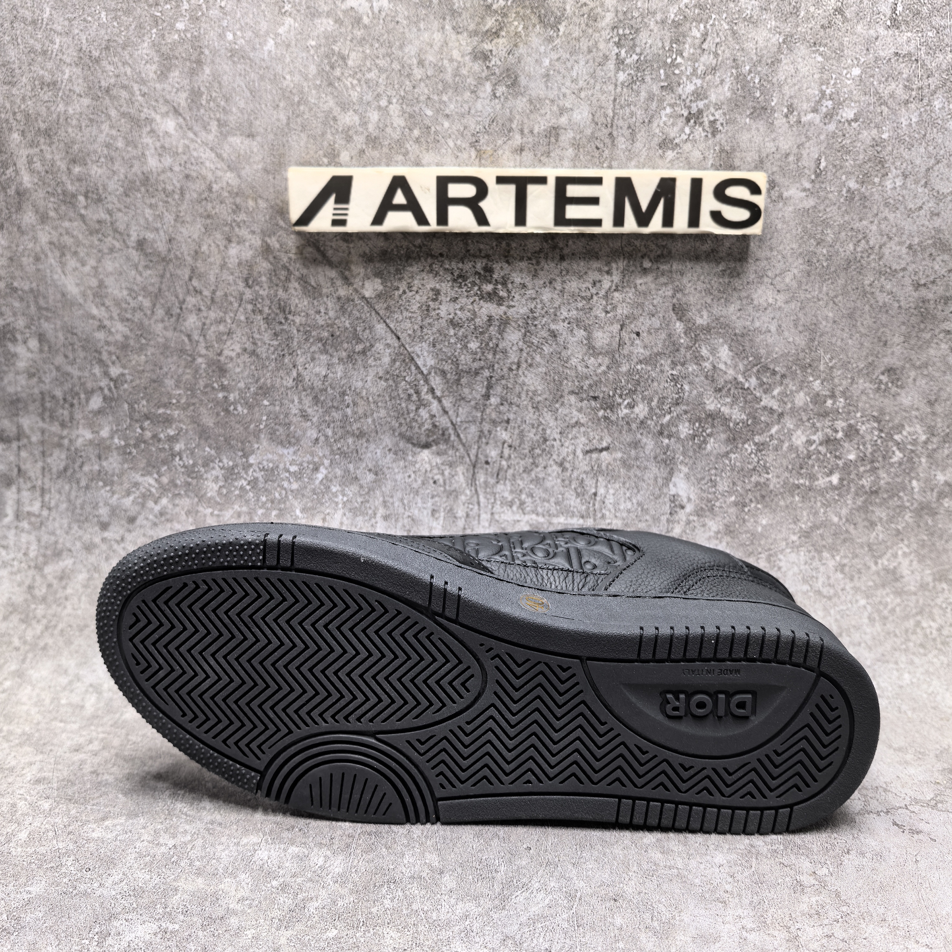 UA D*0r Sneaker