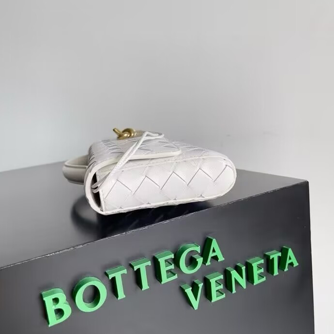 Bo*te*ga Ve*ne*ta Long Clutch Andiamo With Handle Fondant 31x13x3cm