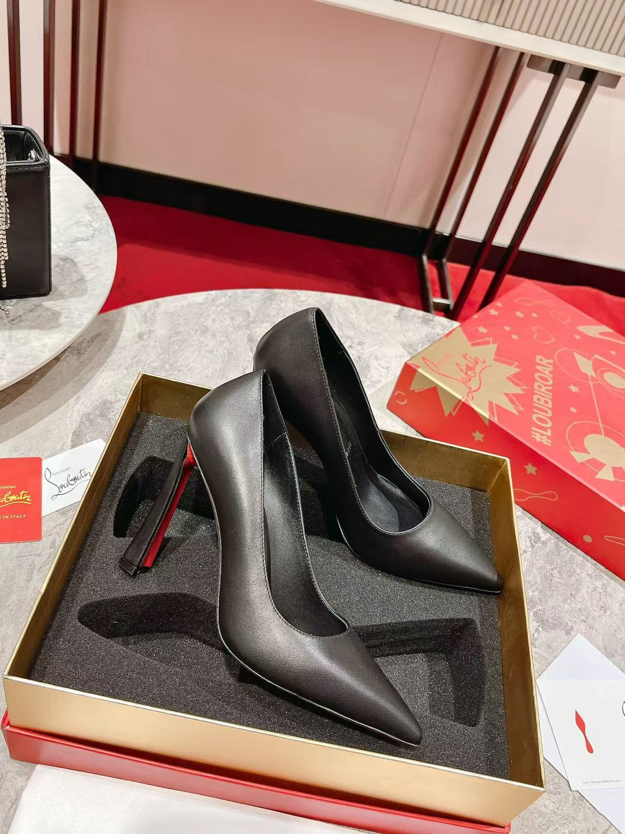 UA Ch**an Louboutin 10cm