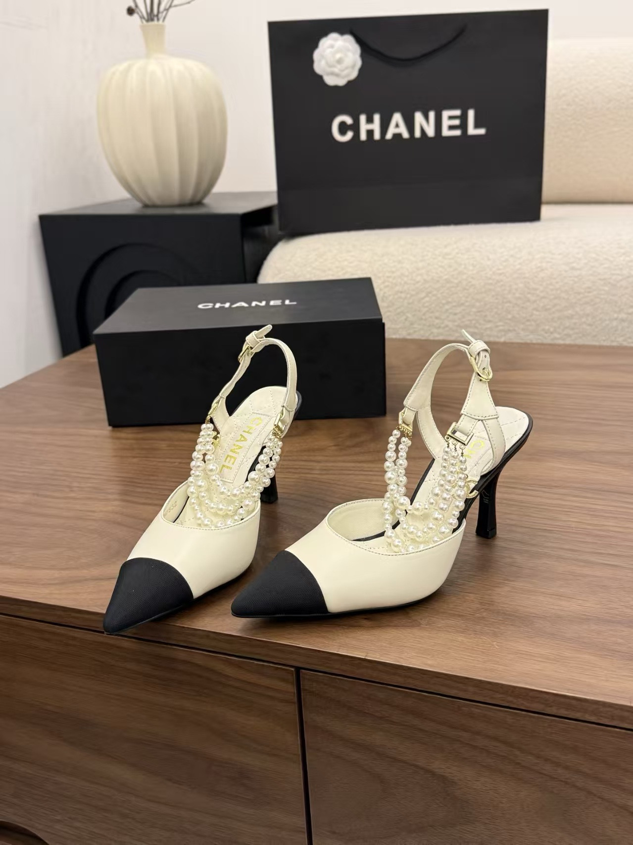 ua Ch*el slingbacks 7.5cm heel