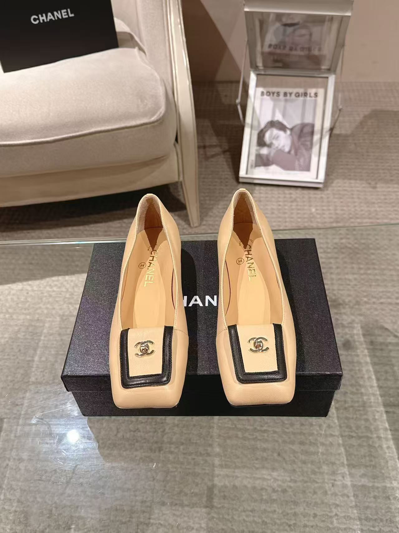 ua Ch*el flats