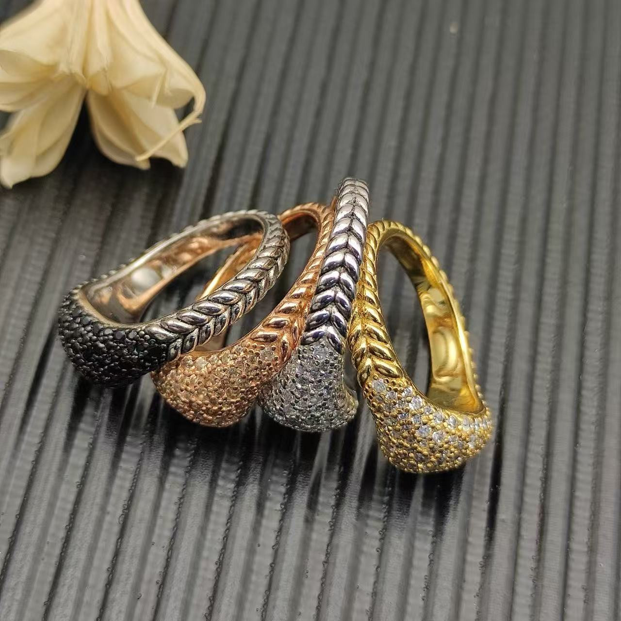 dau1d Yvrm*n ring