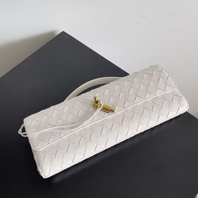 Bo*te*ga Ve*ne*ta Long Clutch Andiamo With Handle Fondant 31x13x3cm