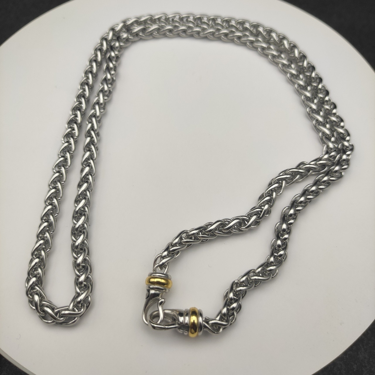 dau1d Yvrm*n 6mm hook necklace