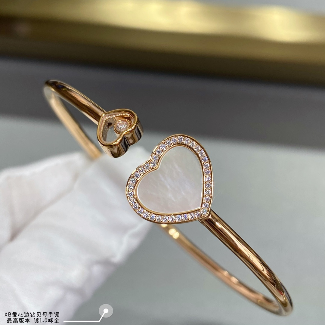 Chopard Heart-shaped Edge Diamond Mother-of-Pearl Bracelet