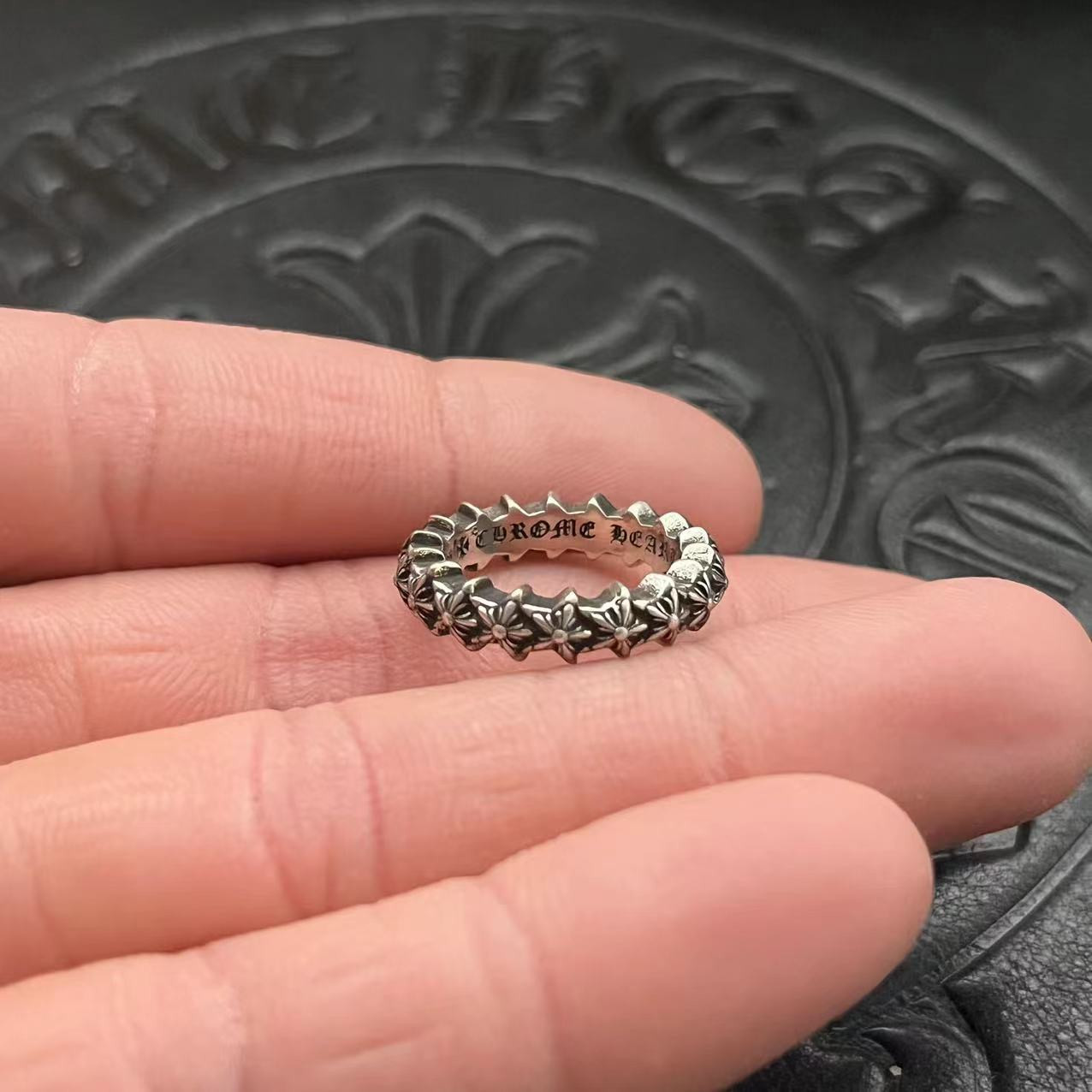Ch**me He**ts pentagram ring