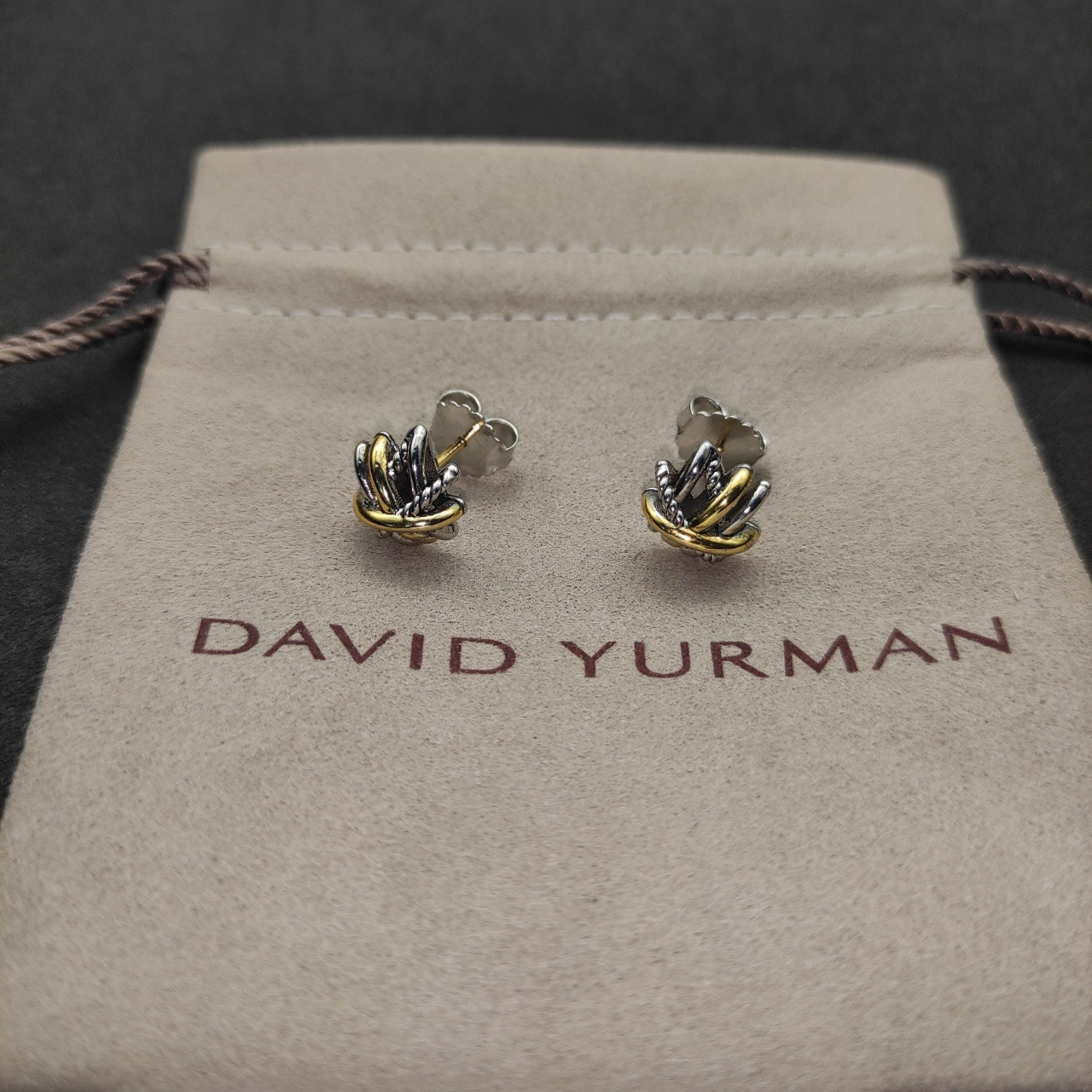 dau1d Yvrm*n 11mm earrings