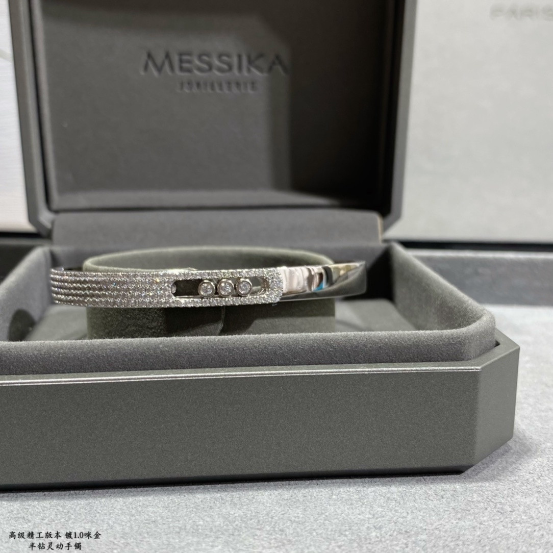 Mes1kaa half-set di*m*nd bracelet
