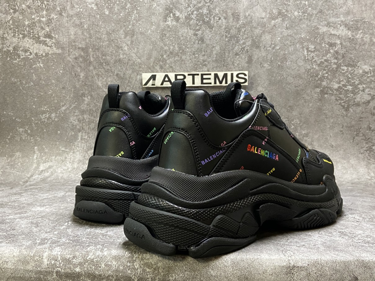Balenciga Triple S Allover Logo