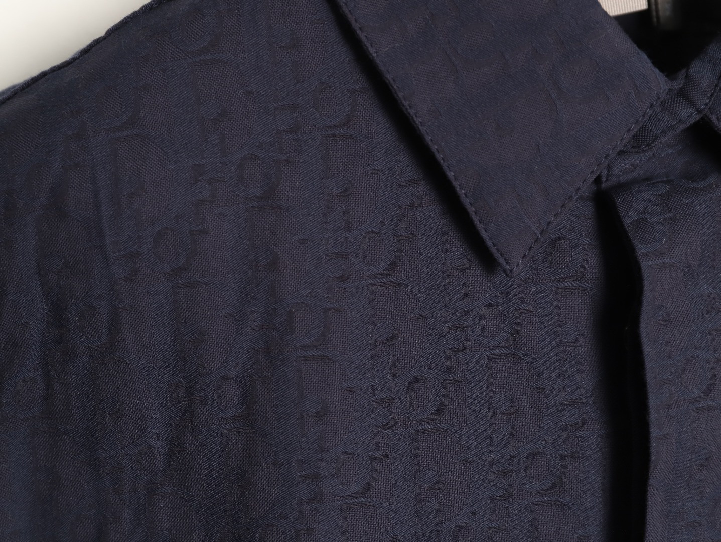 D*or short-sleeved shirts