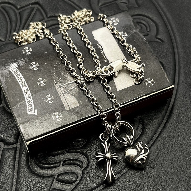Ch**me He**ts heart and cross double pendant necklace