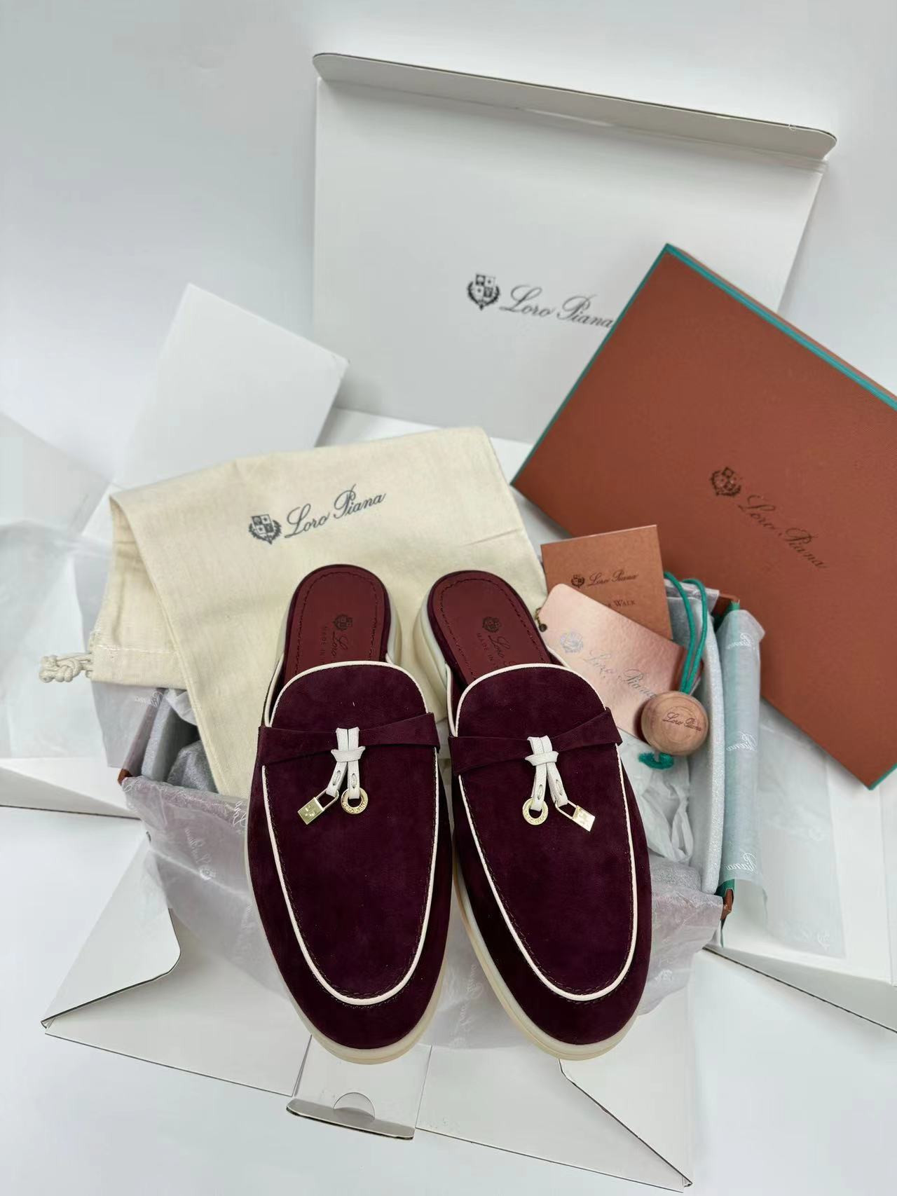 UA L**o p*ana Babouche Charms Walk Moccasin Slipper Moccasin (Customized, No return No exchange)