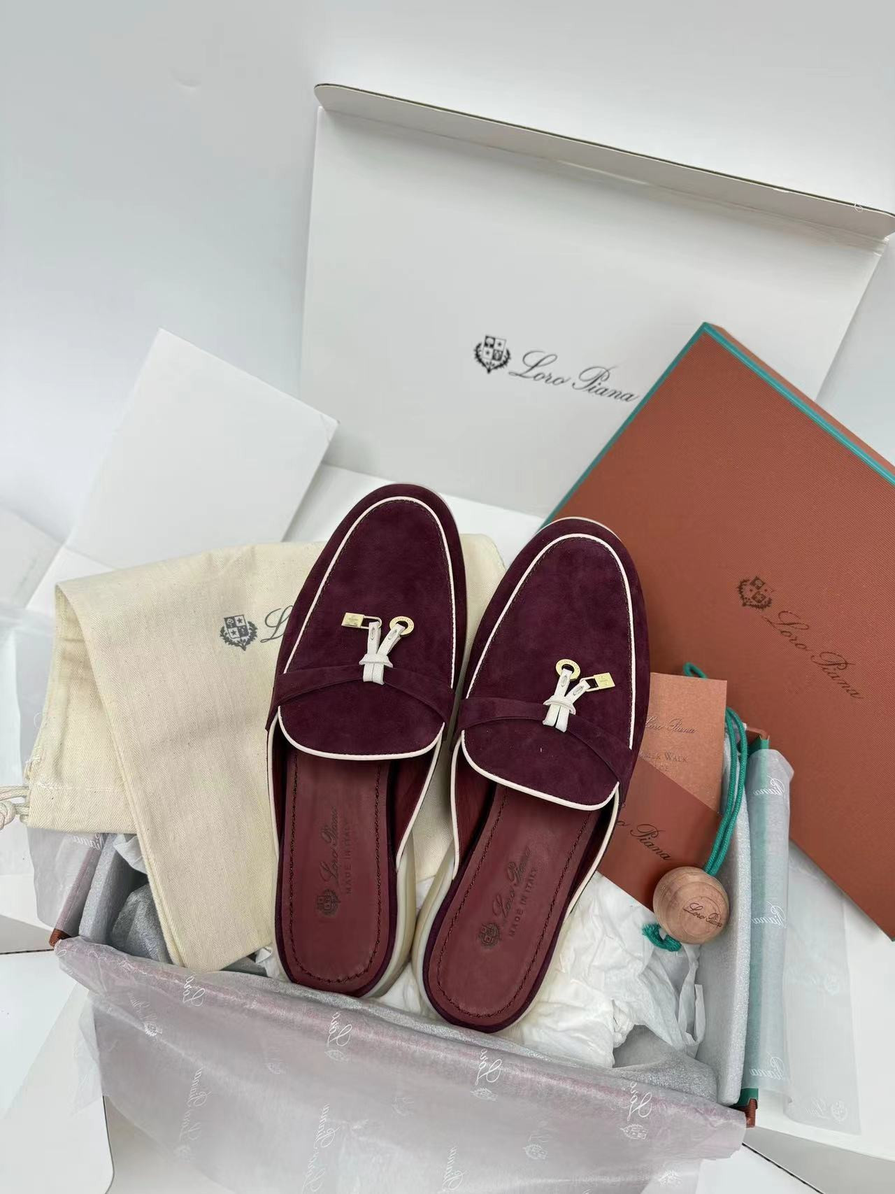 UA L**o p*ana Babouche Charms Walk Moccasin Slipper Moccasin (Customized, No return No exchange)