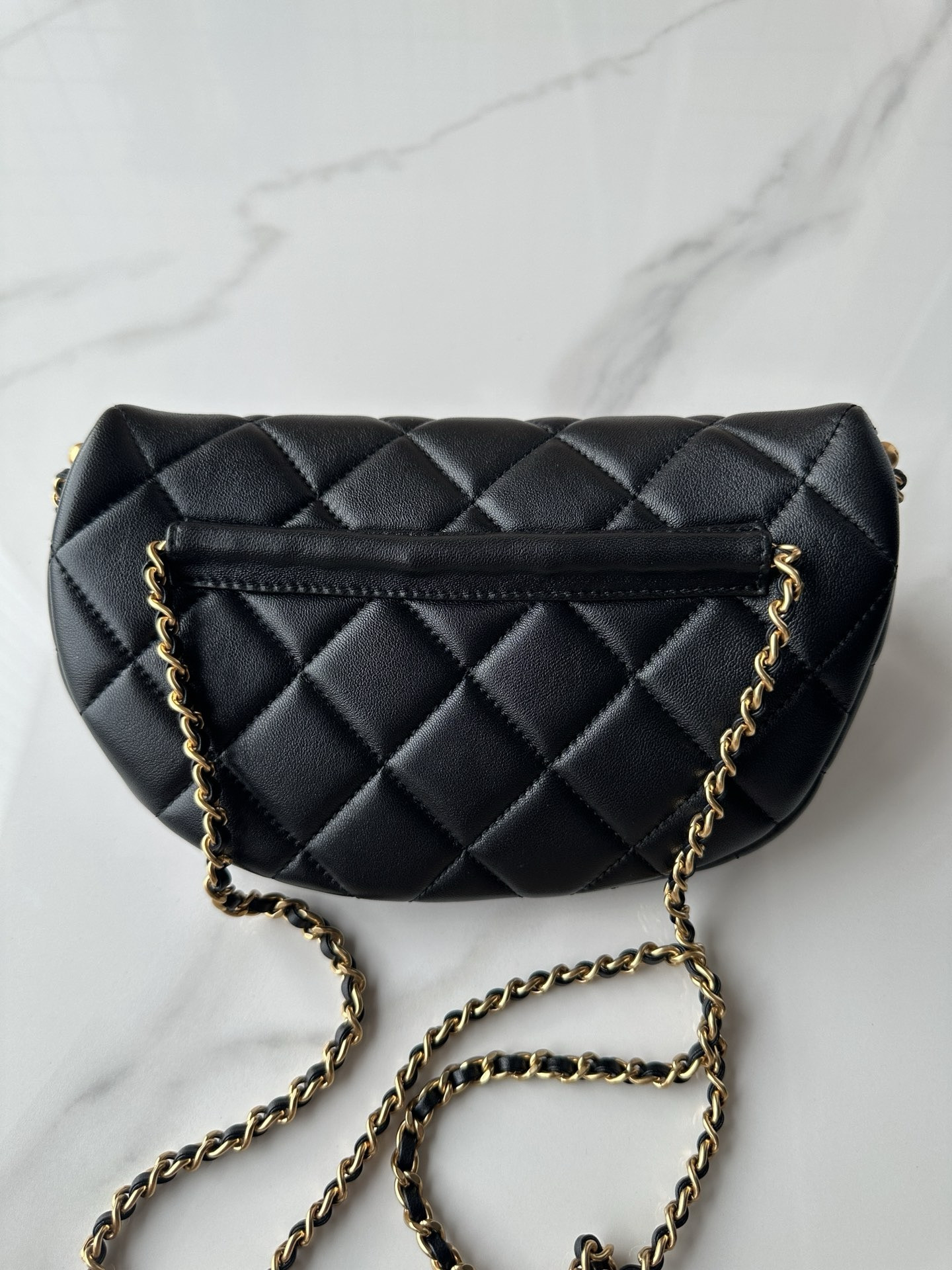 Ch*el Waist Bag 17 × 24 × 11 cm