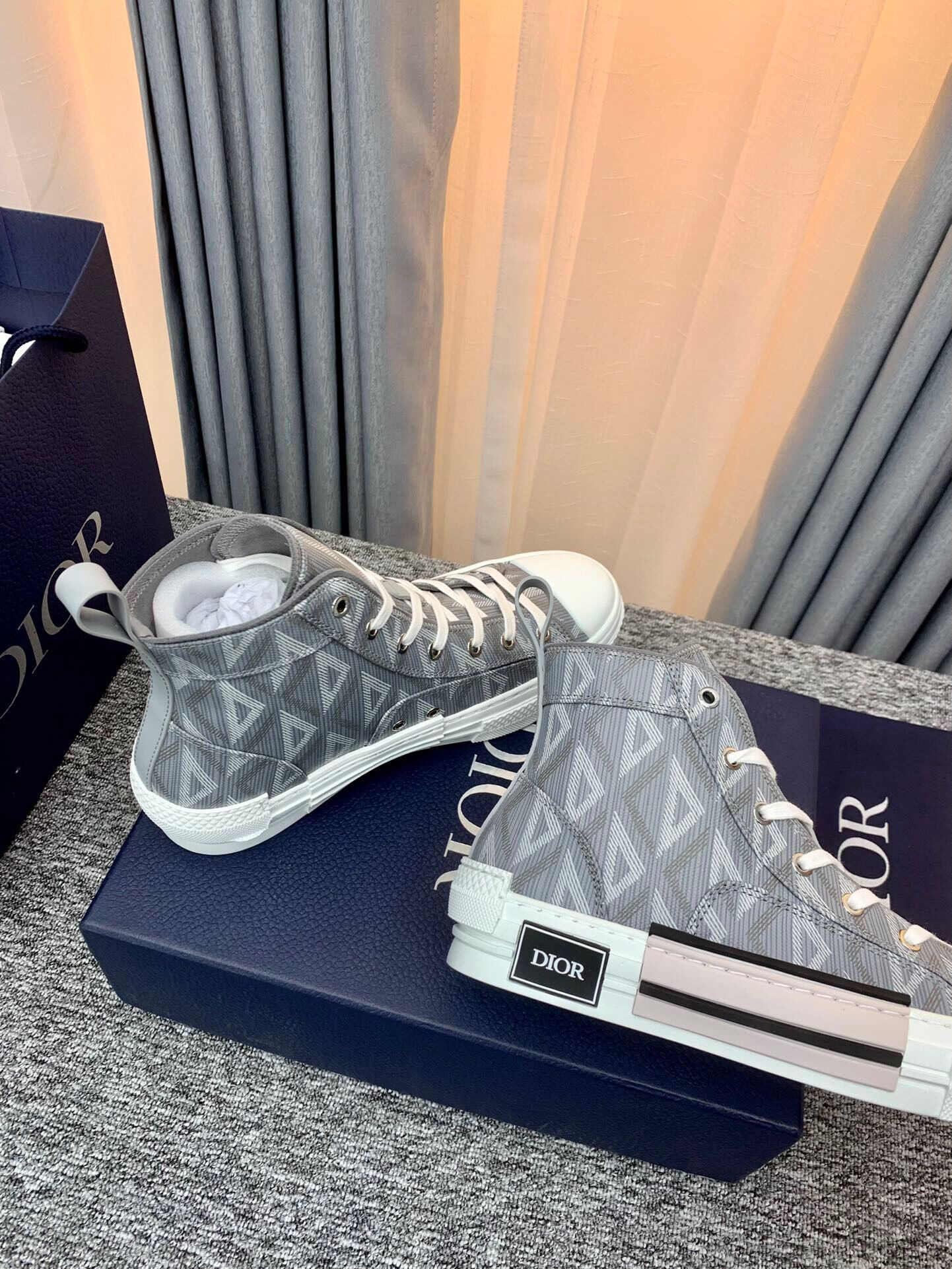 D*0r B23 High Top Gray CD Diamond