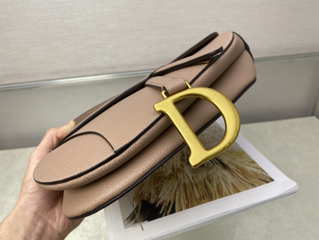 D*0r Saddle Bag Warm Taupe Grained Calfskin 25.5x20x6.5cm