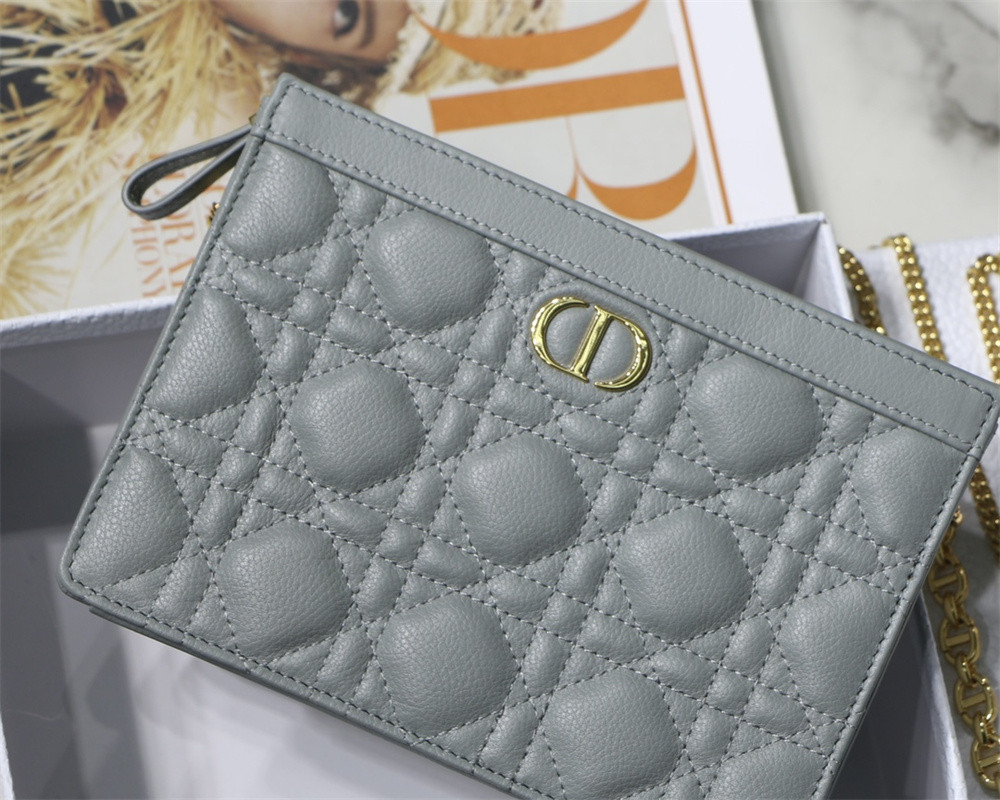 D*0r CARO ZIPPED POUCH WITH CHAIN Grey S*pple Cannage Calfskin 19 x 14 x 4.5 cm