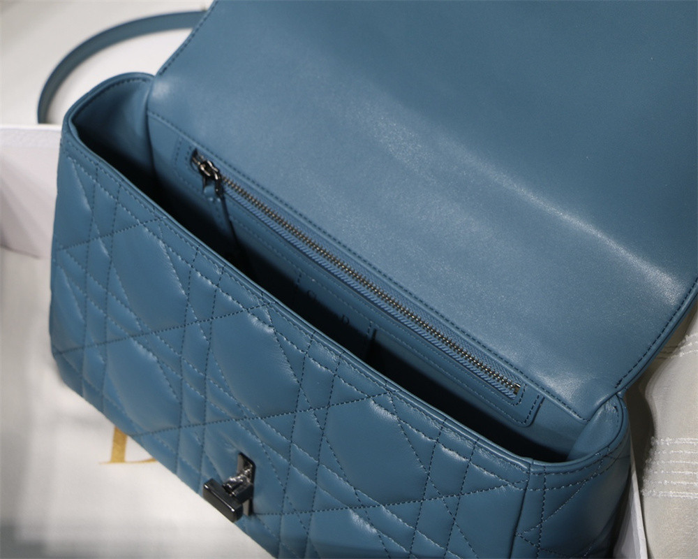 LARGE D*0r CARO BAG Navy S*pple Cannage Calfskin With Silver Hardware 29 x 18 x 10 cm