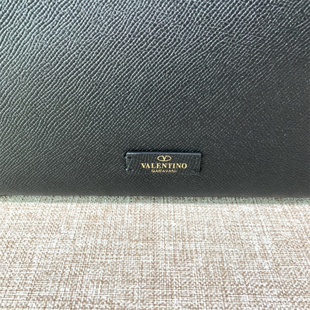 va*t*no GARAVANI VSling Hobo Bag Black